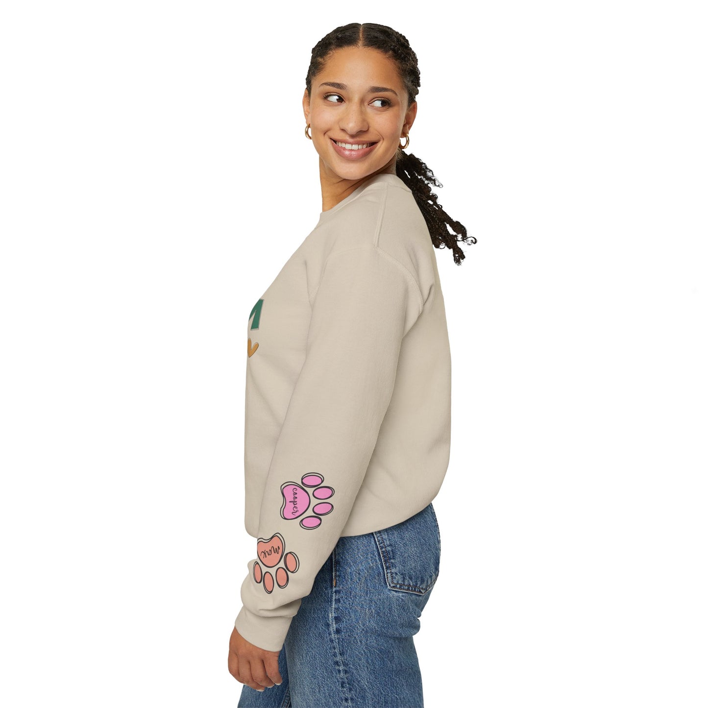 Dog Mom’s Must-Have: Customizable Crewneck Sweatshirt!