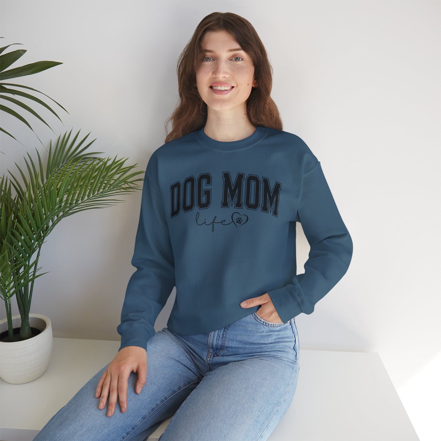 Dog Mom Life Unisex Heavy Blend™ Crewneck Sweatshirt