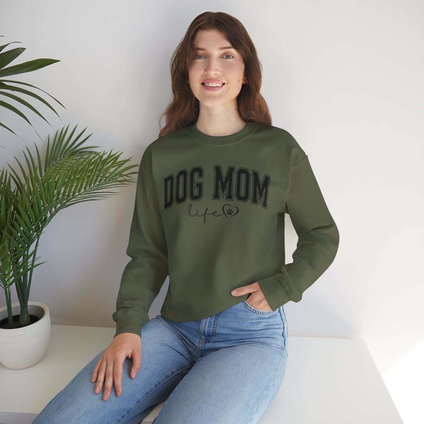 Dog Mom Life Unisex Heavy Blend™ Crewneck Sweatshirt