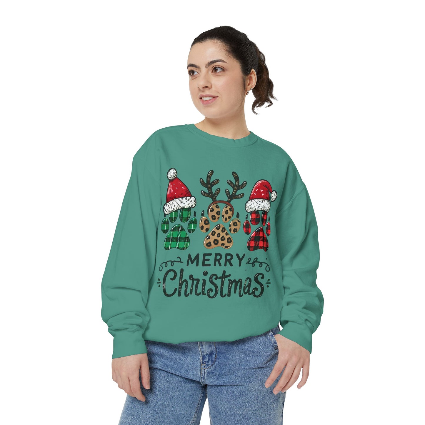 Merry Christmas & Paws: Unisex Sweatshirt for Pet Lovers