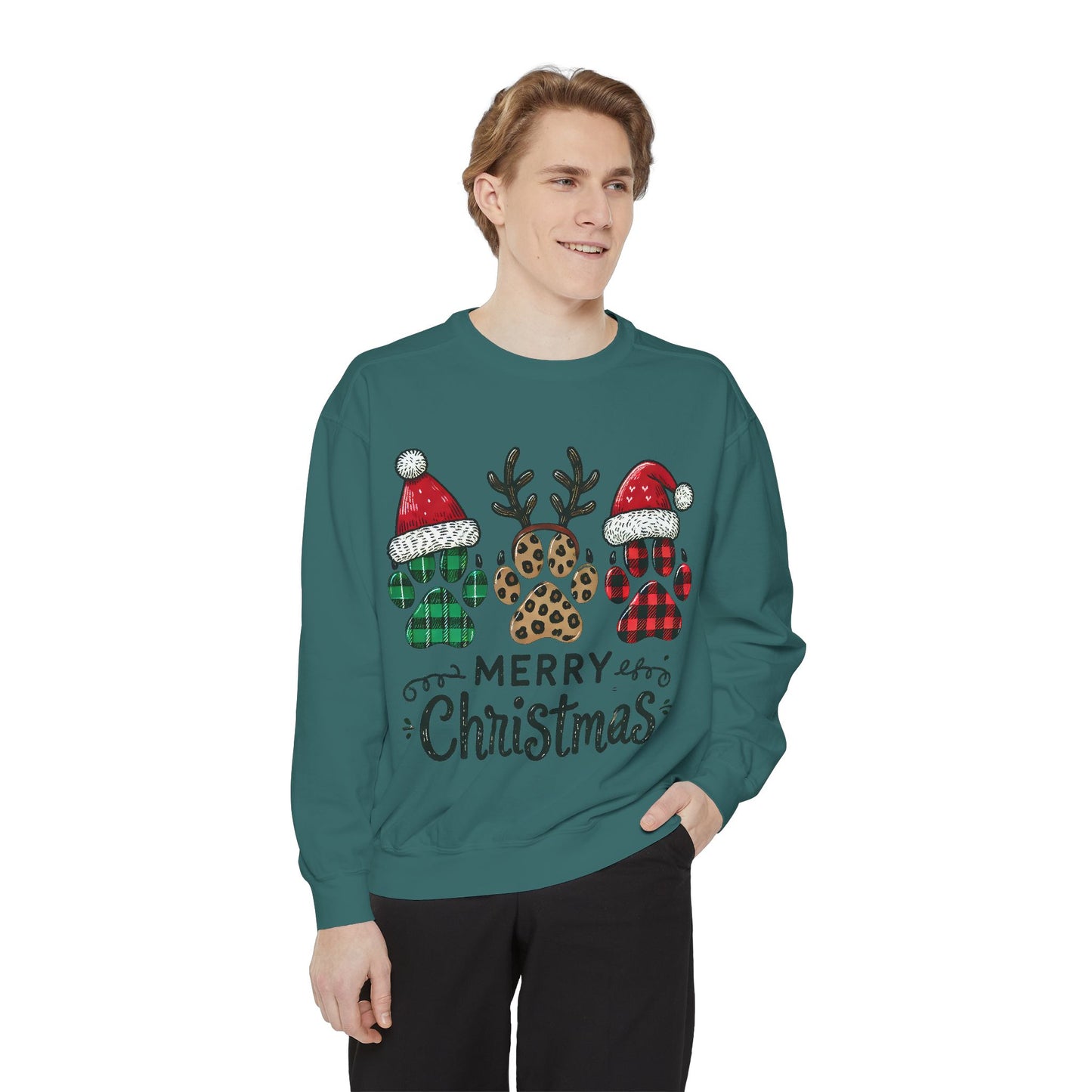Merry Christmas & Paws: Unisex Sweatshirt for Pet Lovers